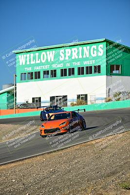 media/Oct-18-2025-Extreme Speed (Sat) [[d6d7e1fef1]]/Group 1 Red/Session 1 (Turn 4)/